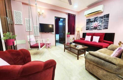 Greater Kailash Apartment | Luxurious modern 2BHK prime location Delhi (13)