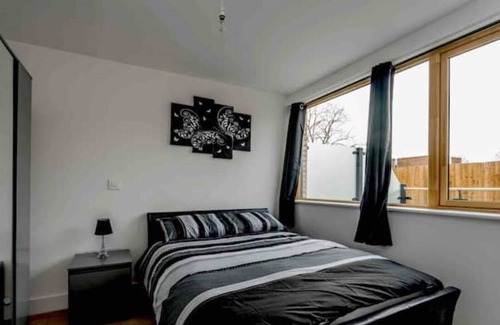 Ravenscourt Park House | Luxurious & Modern Townhouse in Hammersmith