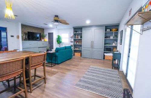 St. Augustine House | Luxurious Moody Manor Estate close to Downtown and the Beach!