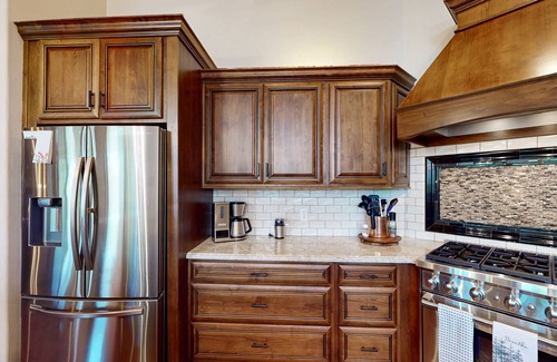 Torreon House | Luxurious mountain home w/firepit & grill - close to hiking, fishing, & golf