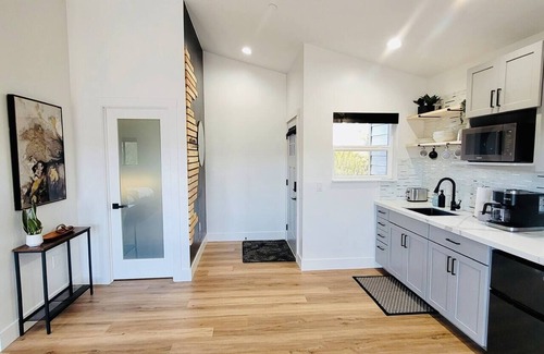 Show Low Cabin | Luxurious Mountain Retreat!