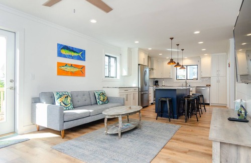 Wrightsville Beach House | Luxurious newly renovated townhome w ocean views!