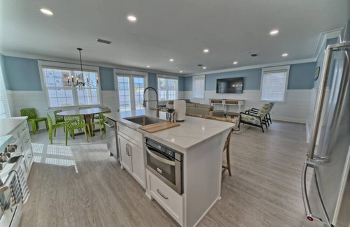 Bid-a-wee Beach House | Luxurious New Home Private Pool Ocean Views