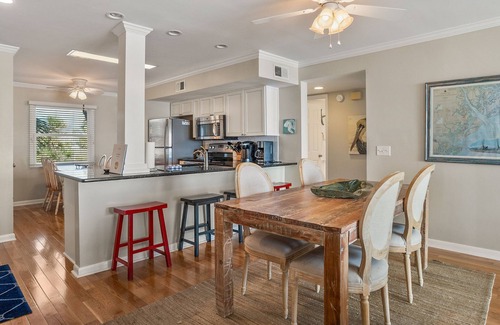 Saint Helena Island Condo | Luxurious Ocean front, 3 bedroom, elevator, private pool, amenity cards avail.