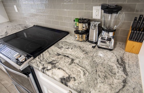 St. Pete Beach Condo | Luxurious Oasis ~ beachside 2 bedroom condo w/pool