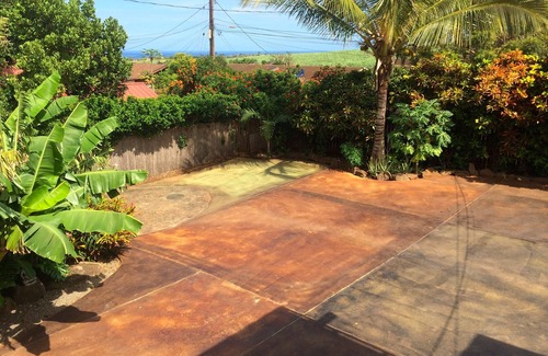 Paia Apartment | Luxurious ocean inspired studio in Paia short walk to Maui's coolest beach town