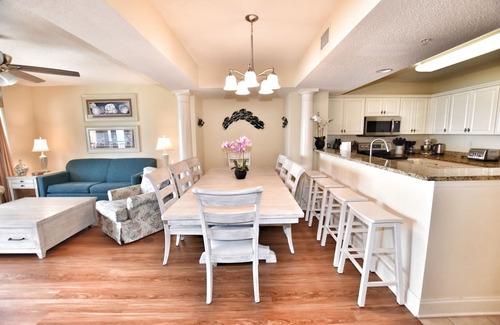 Myrtle Beach Condo | Luxurious Oceanfront Condo at Island Resort-Indoor/Outdoor Pools, Hot Tubs, Tiki