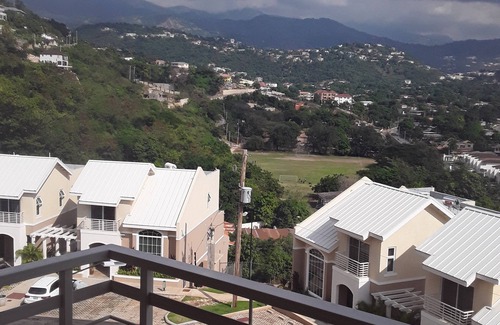 Saint Andrew Apartment | Luxurious one bedroom with balcony in relaxing, tranquil environment.