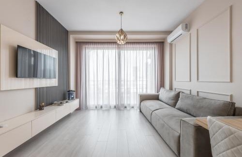 Blloku Apartment | Luxurious Panoramic Apartment
