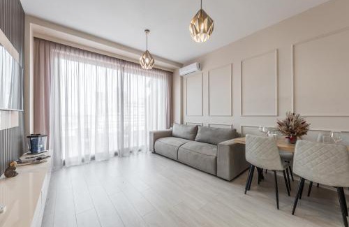 Blloku Apartment | Luxurious Panoramic Apartment