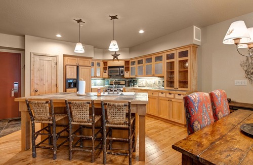 Deer Valley Condo | Luxurious, peaceful, Deer Valley Condominium - great location
