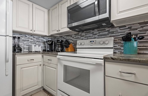 Orange Beach Condo | Luxurious Penthouse With Direct Ocean View!