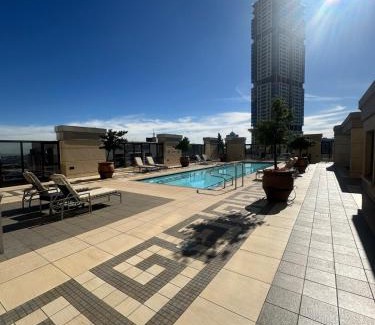 Sandown Apartment | Luxurious Penthouse in Sandton
