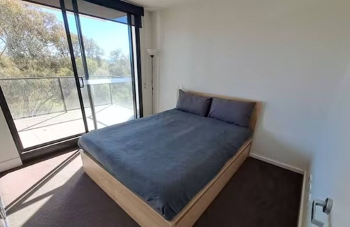 Gungahlin Apartment | Luxurious Private One Bedroom Apartment, Gungahlin