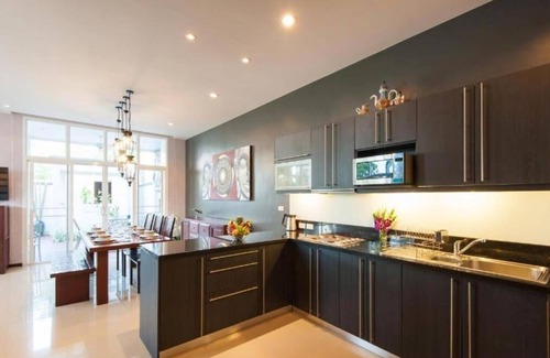 Cherngtalay Apartment | Luxurious Private Pool Villa Phuket Bang Toa Beach.