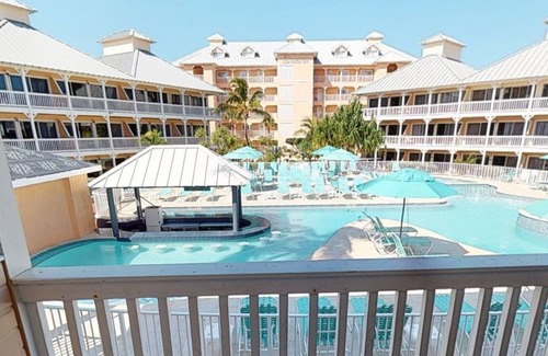 Colliers Bay Apartment | Luxurious Property for Less