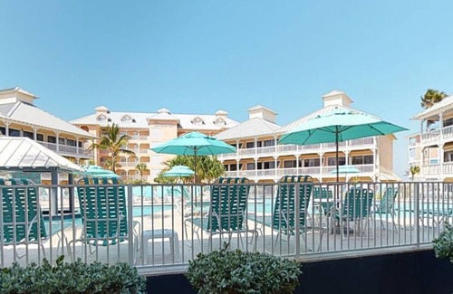 Colliers Bay Apartment | Luxurious Property for Less
