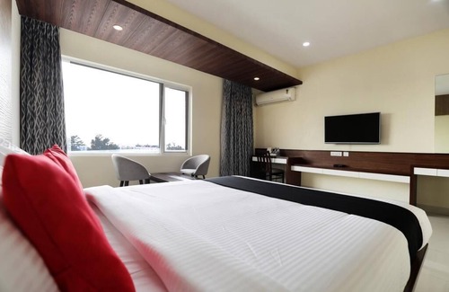 Bengaluru Hotel | Luxurious property Stay/Bangalore Bull Temple
