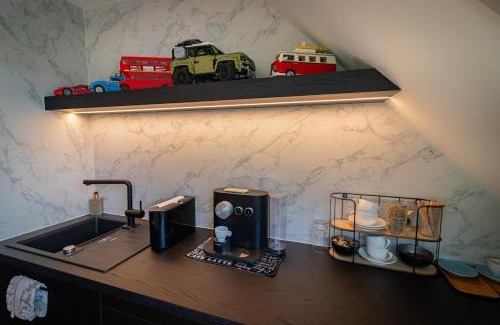 Assebroek House | Luxurious residence with private parking