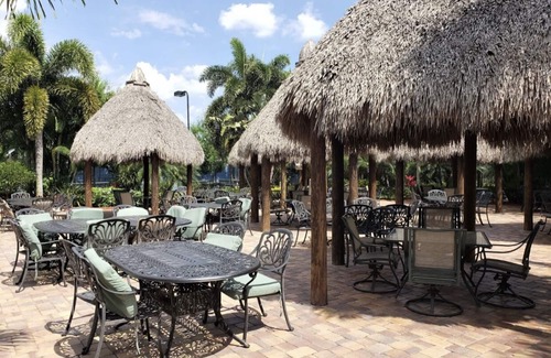 Margate House | Luxurious RV Resort Lot - Class A only - near Pompano Beach area w/Tiki Hut