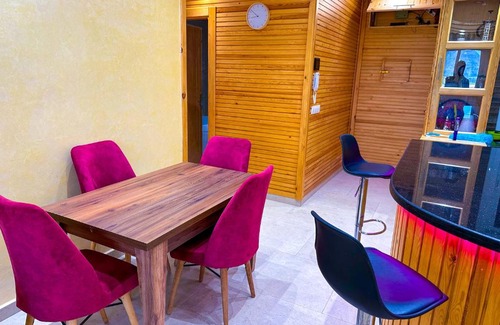 Oued Laou Apartment | Luxurious Scandinavian-style, pool & play area