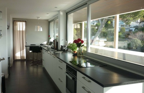 Roucas-Blanc Villa | Luxurious sea view villa in prestigious residence