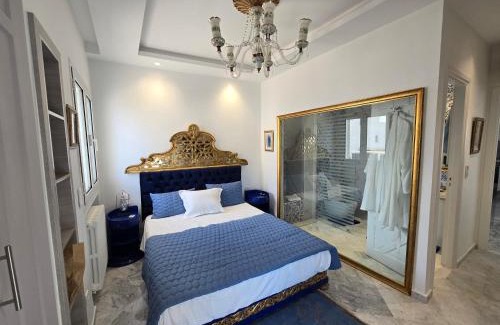 La Marsa Apartment | Luxurious Sea View with Private Beach in Gammarth, Marsa