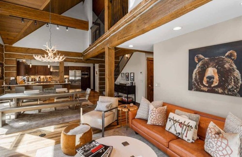 Powder Ridge Cabin | Luxurious Ski-In/Ski-Out Big Sky Powder Ridge