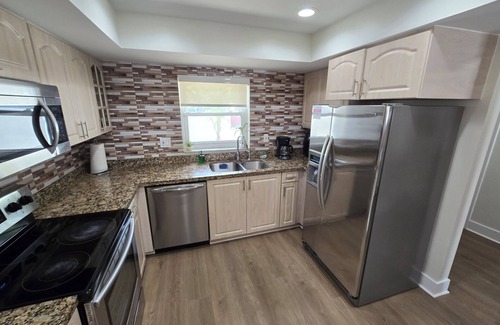 Ludlam House | Luxurious & Spacious Townhouse in Prime Location