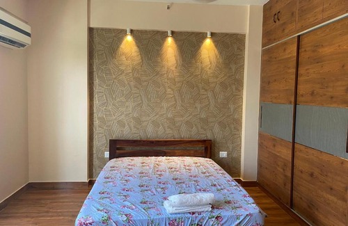 Gomti Nagar Apartment | Luxurious Studio apartment at DLF MyPad