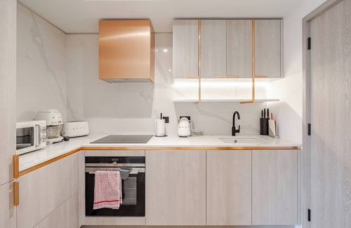 Canary Wharf Apartment | Luxurious studio in Canary Wharf