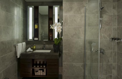 Maslak Apartment | Luxurious Studio with Shared Pool and Refreshing View in Maslak