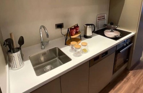 Mahmutbey Apartment | Luxurious Suite near Mall of Istanbul