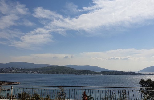 Bodrum City Center Apartment | Luxurious suites with a beautiful view 5 min from the beach.
