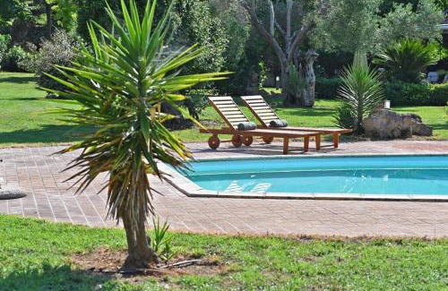 Sane Villa | Luxurious Sunny Villa near the beach with a pool