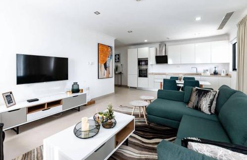 Osu Apartment | Luxurious Superior Room Space Available
