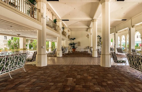 Palm Beach - West Palm Beach House | Luxurious Surf Suite in the Heart of Palm Beach