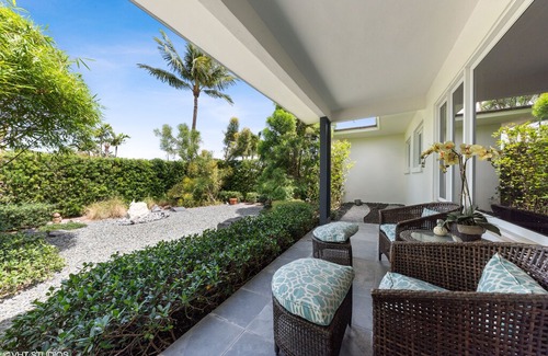 Palm Beach - West Palm Beach House | Luxurious Tropical Oasis in Lake Worth
