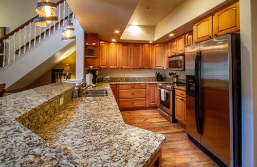 Leavenworth Condo | Luxurious Two-Story Penthouse Condo W/Private Patio & Breathtaking Mtn Views