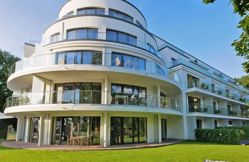 Timmendorfer Strand Apartment | Luxurious vacation apartment 2.13 with sauna and balcony close to the beach