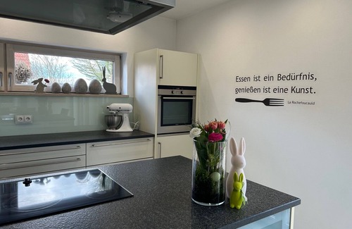 Riedenburg Apartment | Luxurious vacation home (200sqm) on the edge of the forest with sauna and terrace