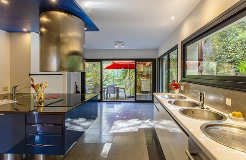 Pont-Aven Villa | Luxurious villa, 5 bedrooms, terraces, harbor and park views, peaceful setting