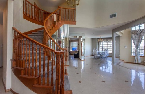 Agua Dulce Villa | LUXURIOUS VILLA FOR BEST VACATIONS AND MEMORIES