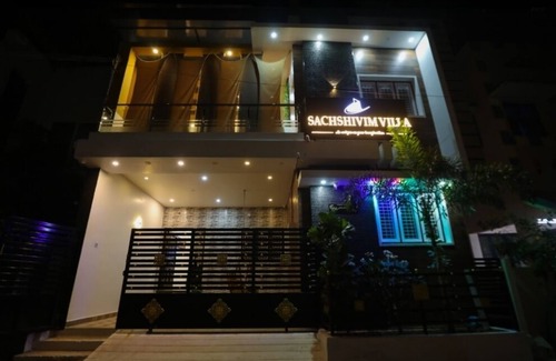 Madurai Villa | Luxurious Villa -historical picturesque town of Madurai lies SACHSHIVIM VILLA