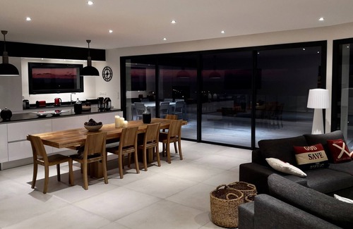 Pietrosella Villa | Luxurious villa with pool, south of Ajaccio, view "magical" on sea and mountain