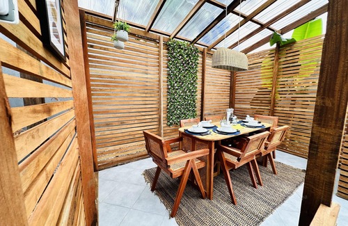 Adenta House | Luxurious Villa With Private Pool, Hot Tub and Bar