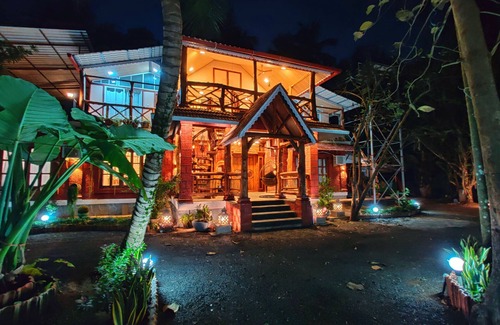 Alibaug Villa | Luxurious Wood Villa At Alibaug Beach Pet Friendly