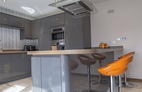 Torlundy Apartment | Luxuriously appointed apartment with stunning views