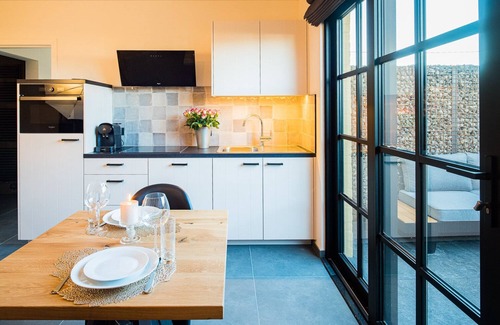 Kozen Apartment | luxuriously furnished apartment and cozy wellness