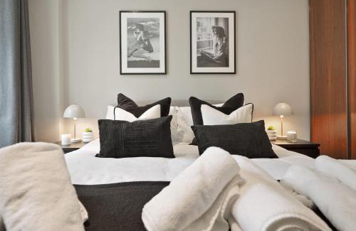 Canary Wharf Apartment | Luxury 1 bed flat, minutes from Canary Wharf and South Quay Station